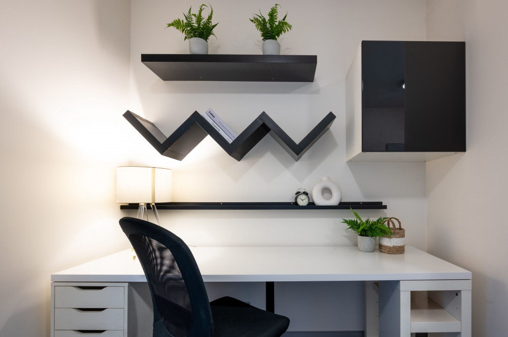 Desk/Dedicated Workplace
